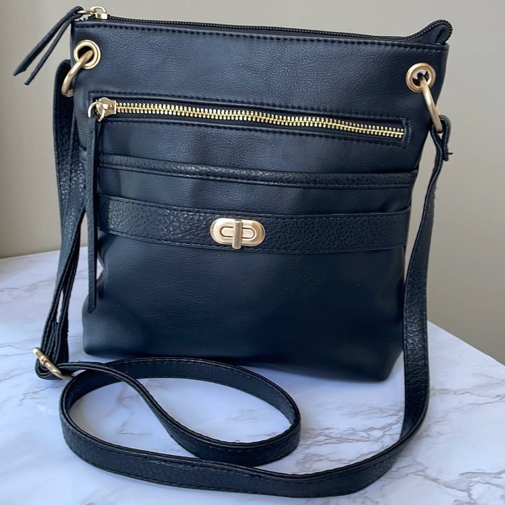 Black crossbody purse.